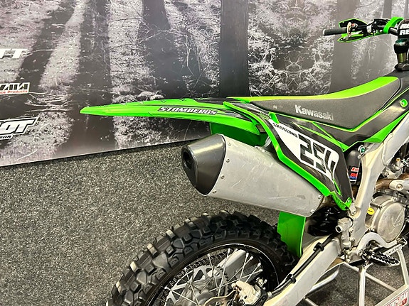 Kawasaki KX 450 / I butiken / Skickas / Finans 4 of 12