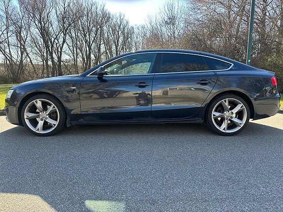 Audi A5 2 of 5