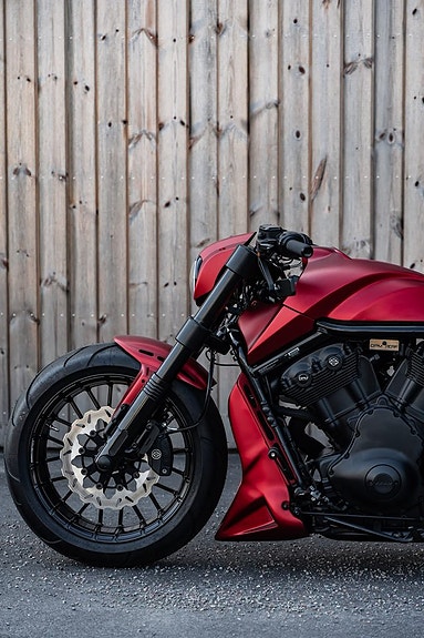 Harley-Davidson NIGHTROD OPM 400 / 200 V-Rod Custom 16 of 25