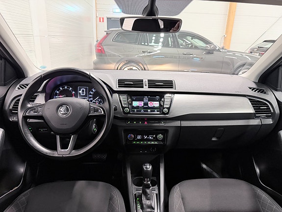 Skoda Fabia 10 of 17