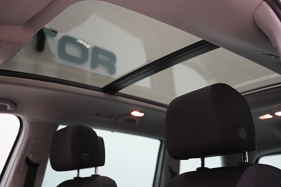 Seat Alhambra 8 of 25