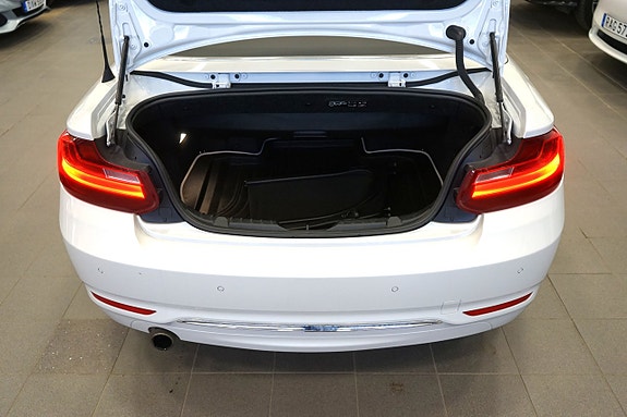 BMW 220i 11 of 20