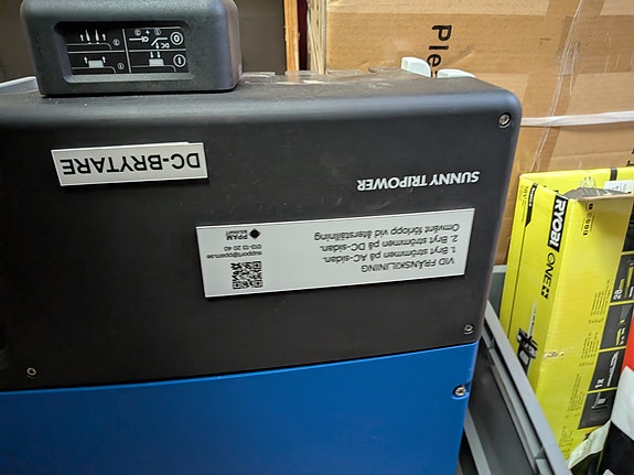 Product image 3 of 4