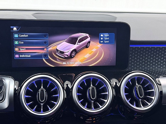 Mercedes-Benz EQB250+ 21 of 28