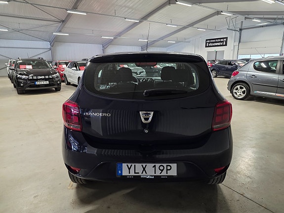 Dacia Sandero 4 of 5