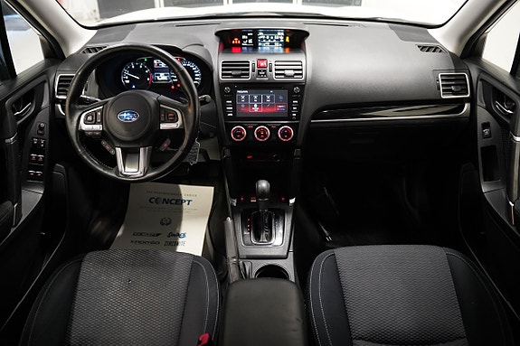 Subaru Forester 10 of 22
