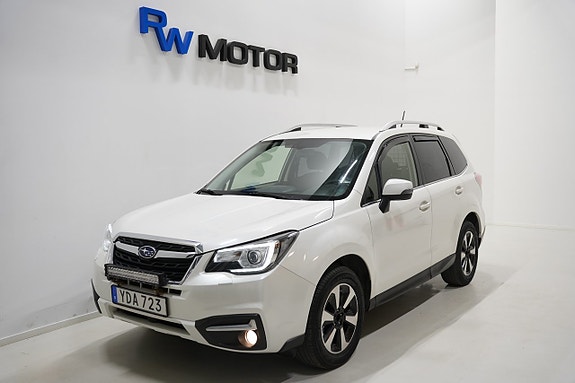 Subaru Forester 2 of 5