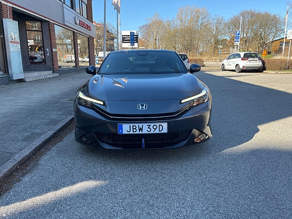 Honda Prelude 3 of 5