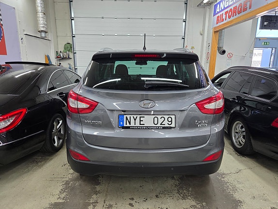 Hyundai ix35 7 of 15