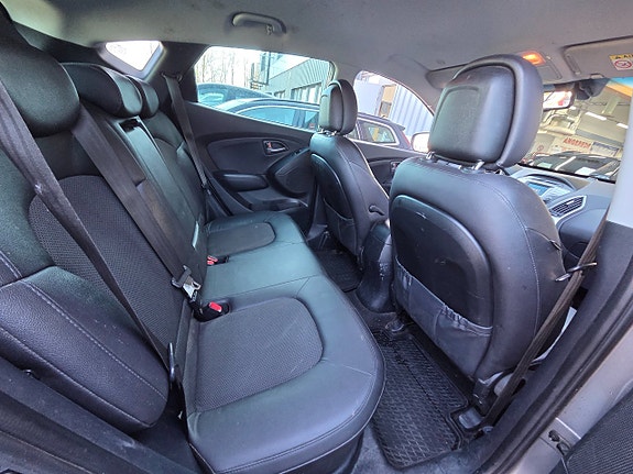 Hyundai ix35 12 of 15