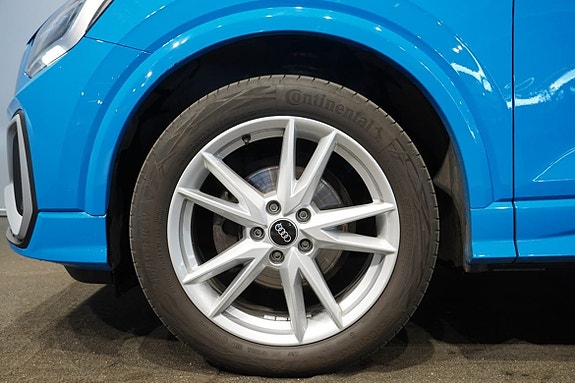 Audi Q2 6 of 13