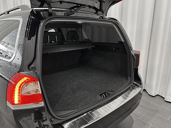 Volvo V70 5 of 5