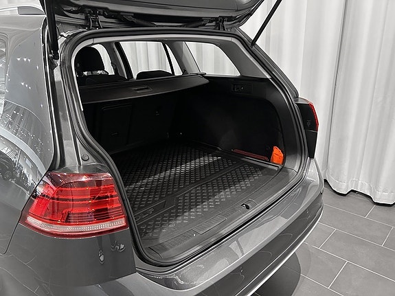 Volkswagen Golf I 4 of 5