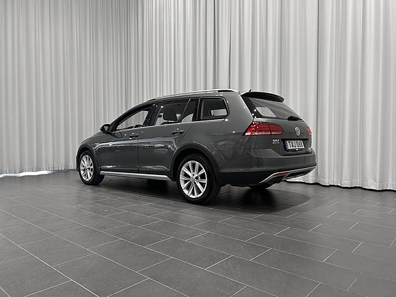 Volkswagen Golf I 3 of 5