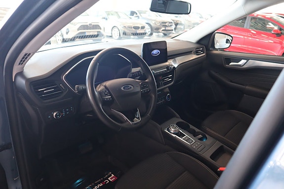 Ford Kuga 7 of 16