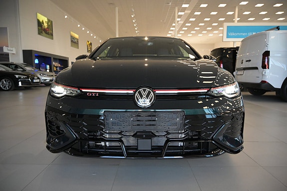 Volkswagen Golf I 3 of 30