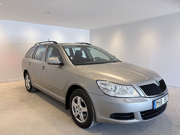 Skoda Octavia 3 of 5