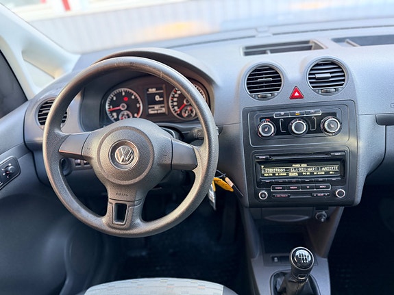 Volkswagen Caddy 3 of 5