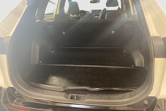 Toyota RAV4 5 of 5