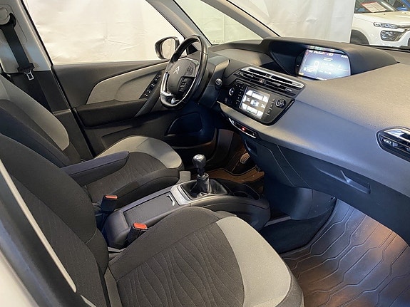 Citroen C4 Picasso 4 of 5