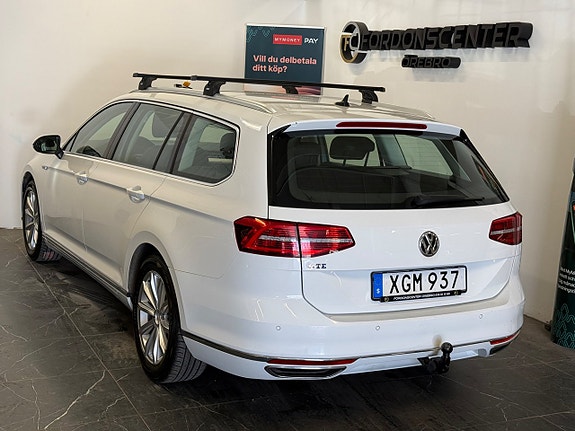 Volkswagen Passat 4 of 26