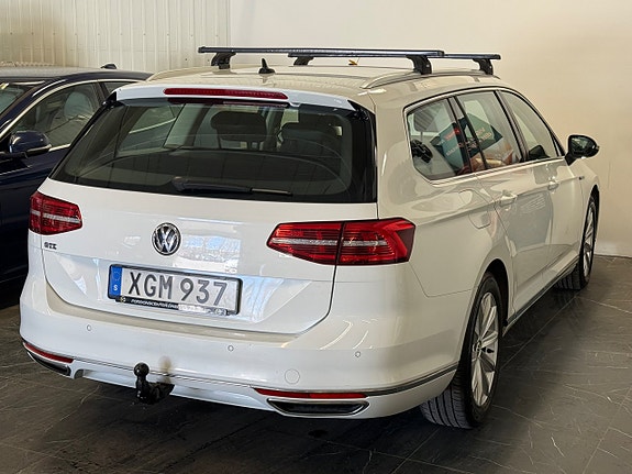Volkswagen Passat 6 of 26