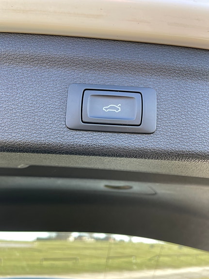 Audi Q3 7 of 16
