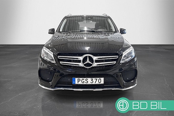 Mercedes-Benz GLE350 d 3 of 5