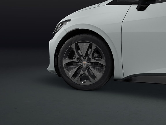 Cupra Born 5 of 6