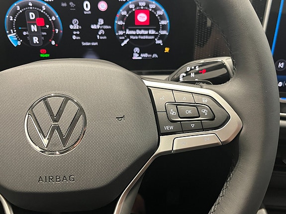 Volkswagen Tiguan 19 of 24