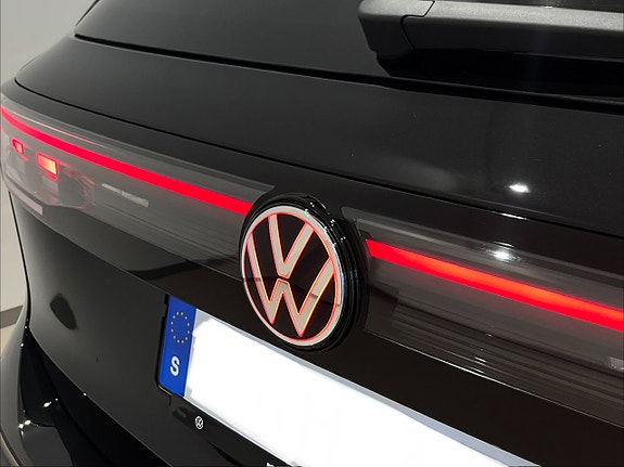 Volkswagen Tiguan 9 of 24