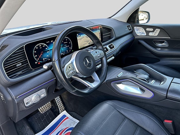 Mercedes-Benz GLS400 d 8 of 16