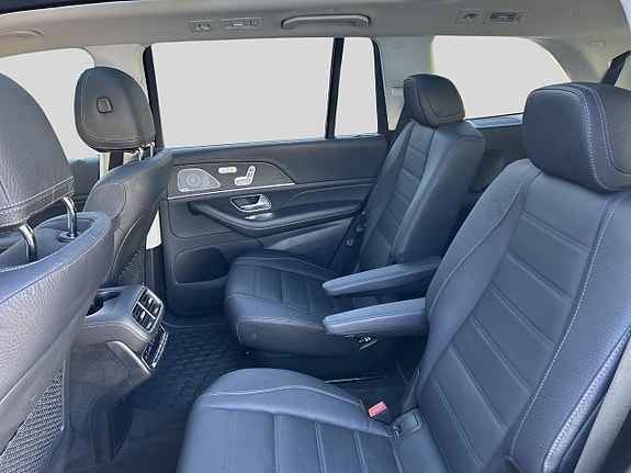 Mercedes-Benz GLS400 d 12 of 16