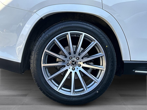 Mercedes-Benz GLS400 d 6 of 16