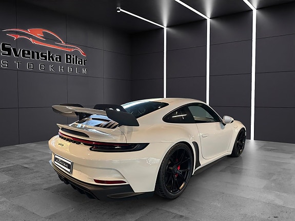 Porsche 911 GT3 7 of 17