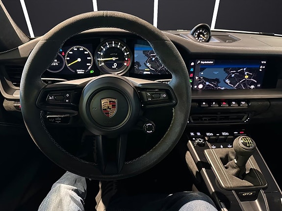 Porsche 911 GT3 15 of 17