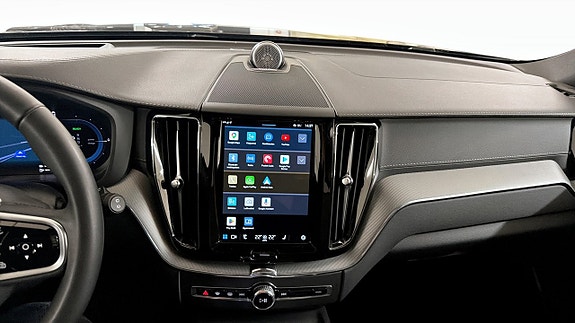 Volvo XC60 11 of 12