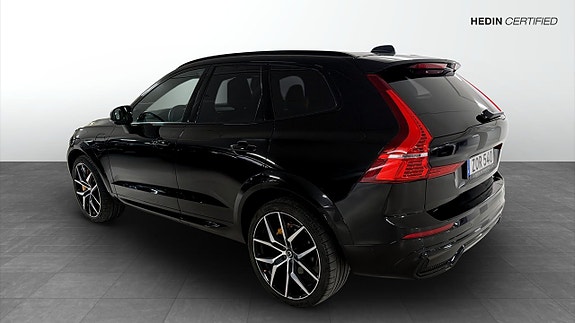 Volvo XC60 6 of 12