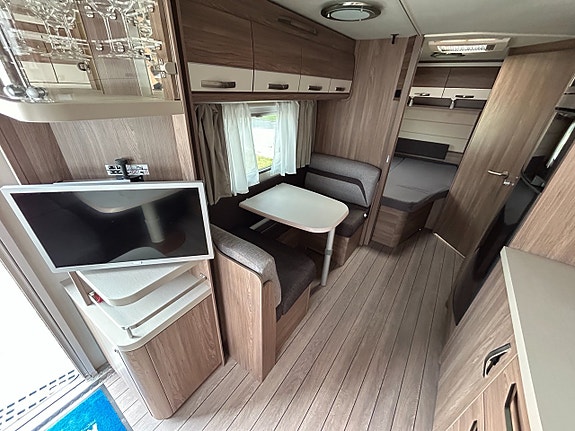 Knaus 650 UDF Südwind Scandinavian Selection Barnkammare / AC Höstkampanj! 7 of 12