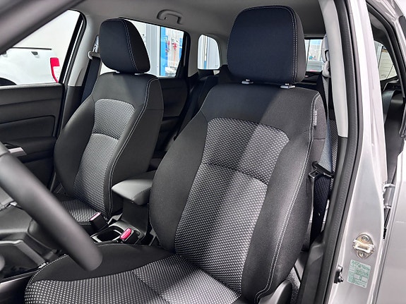 Suzuki Vitara 5 of 13