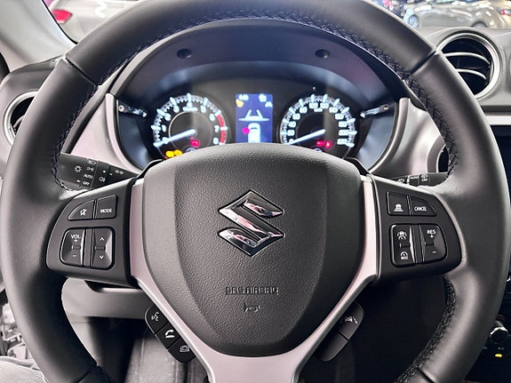 Suzuki Vitara 7 of 13
