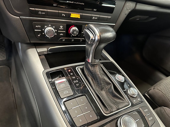 Audi A6 11 of 17