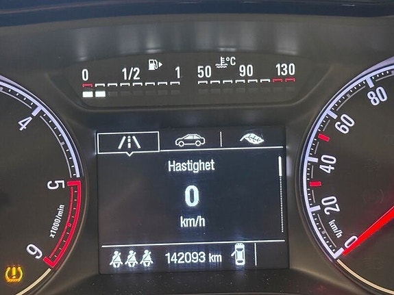 Opel Corsa 12 of 14