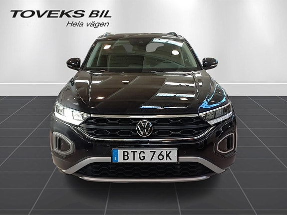Volkswagen T-Roc 2 of 5