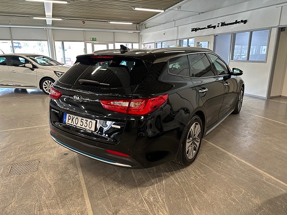 Kia Optima 3 of 5
