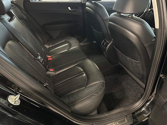 Kia Optima 6 of 21