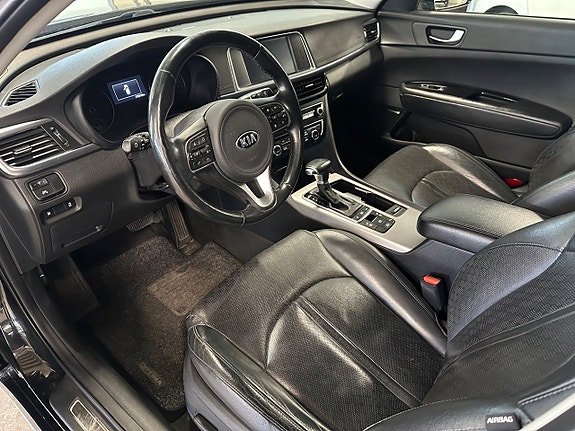 Kia Optima 10 of 21