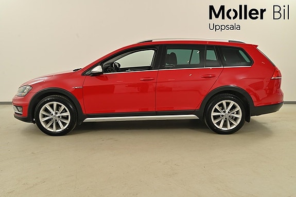 Volkswagen Golf Alltrack 5 of 10