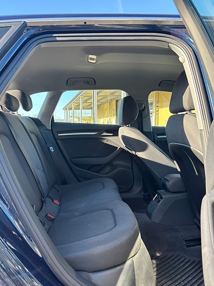 Audi A3 8 of 11