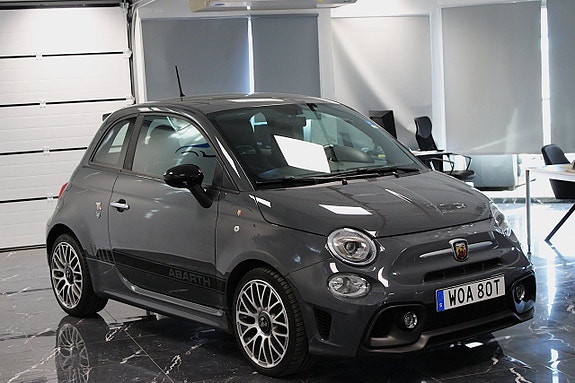 Abarth 595 3 of 5